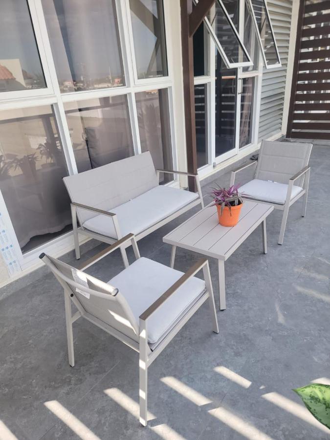 Impeccable 2-Br Apartment-Ornella Villa At Bayfront Villa Portmore Exterior foto